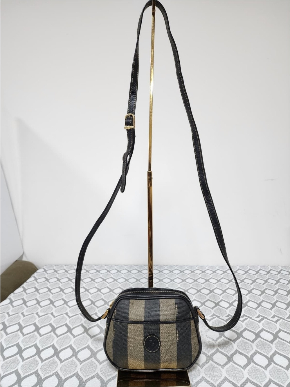 Fendi Vintage Camera Case Leather Crossbody Bag Black/Beige